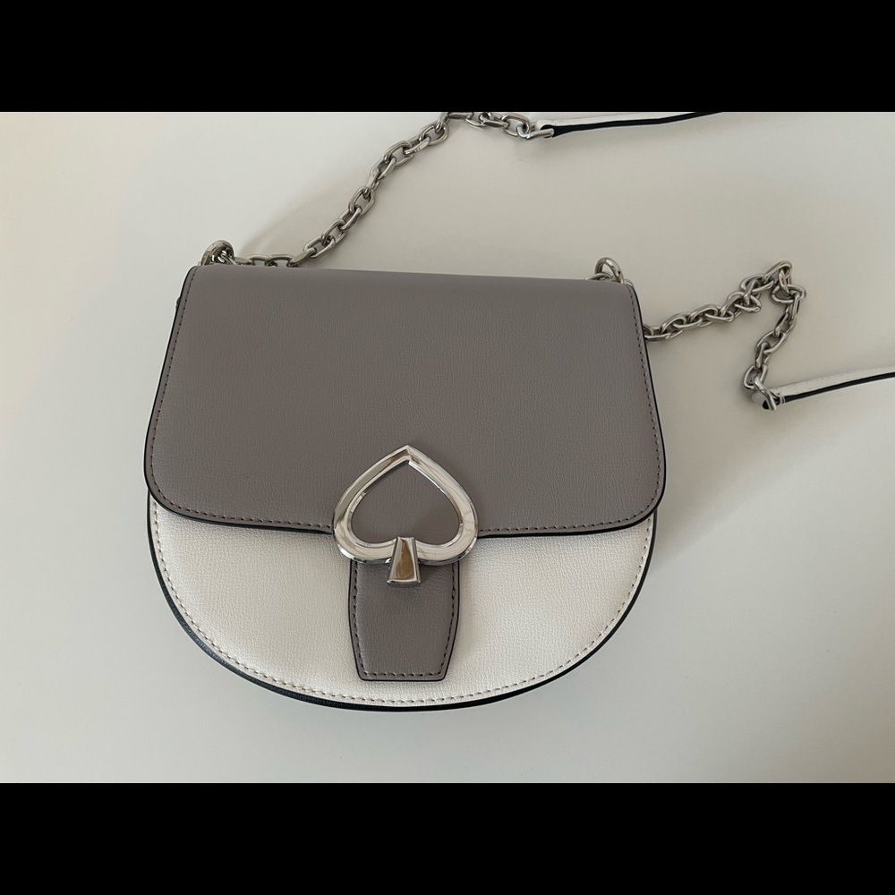 Brand new without tags! Kate Spade Robyn Crossbody with silver chain